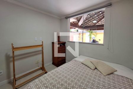 Quarto 1 de casa para alugar com 5 quartos, 330m² em Itaipu, Niterói