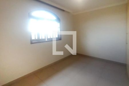 Quarto 1 de casa à venda com 3 quartos, 220m² em Jardim Vitoria, Belo Horizonte