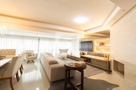 Apartamento para alugar com 4 quartos, 258m² em Centro, Canoas