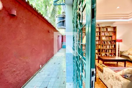 Sala  de apartamento para alugar com 3 quartos, 140m² em Jardim Botânico, Rio de Janeiro