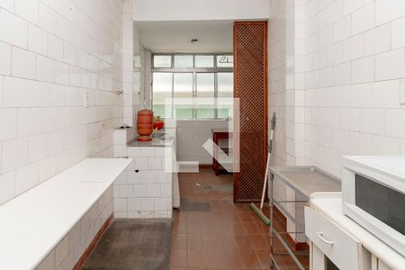 Cozinha de apartamento à venda com 2 quartos, 90m² em Santo Amaro, São Paulo