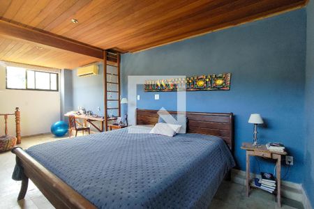 Suíte 1 de casa à venda com 4 quartos, 380m² em Jardim Botânico, Rio de Janeiro