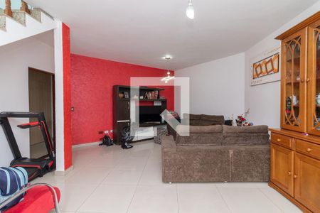 Sala de casa à venda com 4 quartos, 300m² em Jardim Eliane, São Paulo