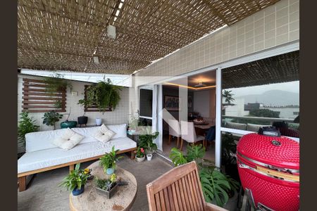 Varanda de apartamento à venda com 4 quartos, 157m² em Recreio dos Bandeirantes, Rio de Janeiro