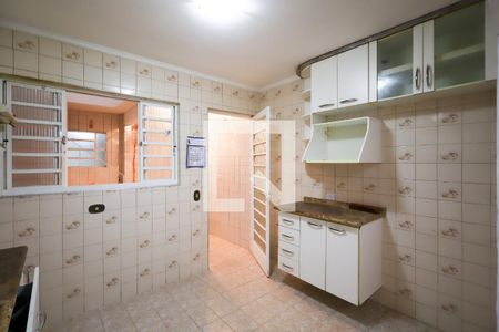 Cozinha de casa de condomínio para alugar com 3 quartos, 100m² em Jardim Marajoara, São Paulo