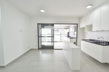 Sala de apartamento para alugar com 2 quartos, 74m² em Vila Dom Pedro I, São Paulo