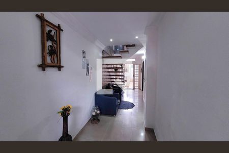 Ante Sala de casa para alugar com 3 quartos, 294m² em Vila Virginia, Itaquaquecetuba