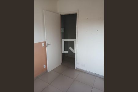 Quarto de apartamento para alugar com 2 quartos, 40m² em Vila Zat, São Paulo