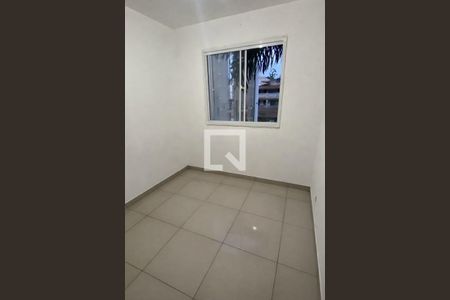 Quarto de apartamento para alugar com 2 quartos, 40m² em Vila Zat, São Paulo