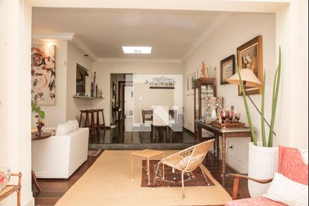 Sala de casa à venda com 3 quartos, 370m² em Planalto Paulista, São Paulo