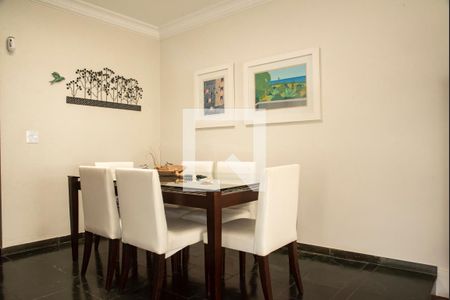 Sala de casa à venda com 3 quartos, 370m² em Planalto Paulista, São Paulo