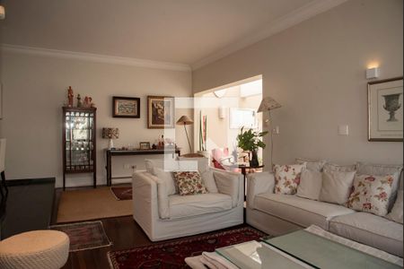 Sala de casa à venda com 3 quartos, 370m² em Planalto Paulista, São Paulo