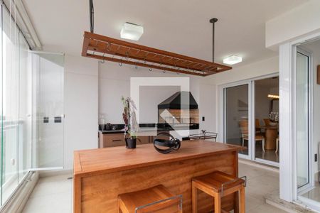 Varanda de apartamento para alugar com 5 quartos, 242m² em Água Branca, São Paulo