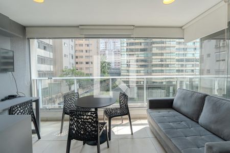 Sacada de kitnet/studio para alugar com 1 quarto, 35m² em Consolação, São Paulo