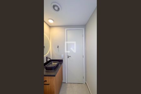 Banheiro de kitnet/studio à venda com 1 quarto, 26m² em Jardim das Acacias, São Paulo