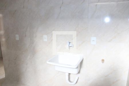 Cozinha de apartamento para alugar com 1 quarto, 35m² em Setor Crimeia Oeste, Goiânia