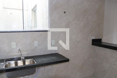 Sala/Cozinha de apartamento para alugar com 1 quarto, 35m² em Setor Crimeia Oeste, Goiânia
