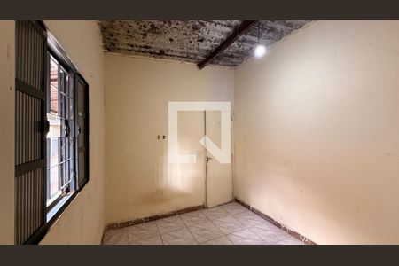 Quarto 02 de casa para alugar com 2 quartos, 30m² em Setor Habitacional Sol Nascente, Brasília