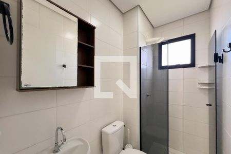 Banheiro de apartamento para alugar com 2 quartos, 50m² em Vila Sonia, Valinhos