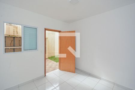Sala/Cozinha de kitnet/studio para alugar com 1 quarto, 22m² em Parque Grajau, São Paulo