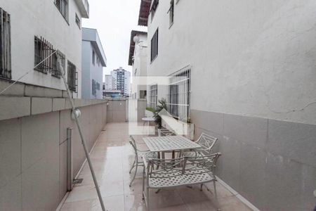 Quintal de casa de condomínio à venda com 4 quartos, 183m² em Alto Caiçaras, Belo Horizonte