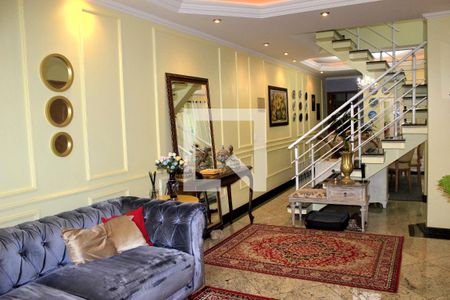 Sala de casa à venda com 4 quartos, 219m² em Vila Sao Judas Tadeu, Guarulhos