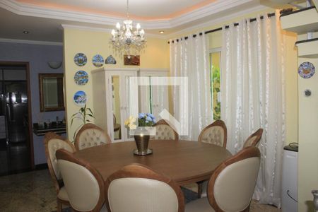 Sala de casa à venda com 4 quartos, 219m² em Vila Sao Judas Tadeu, Guarulhos