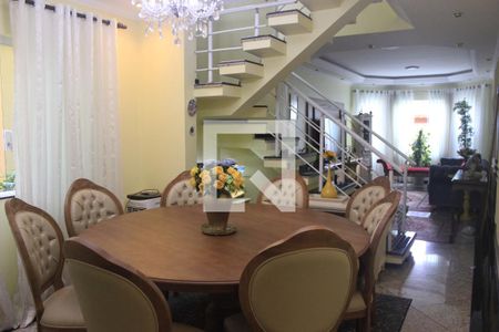 Sala  de casa à venda com 4 quartos, 219m² em Vila Sao Judas Tadeu, Guarulhos