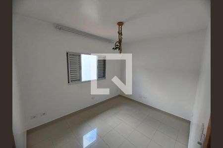 Quarto de casa de condomínio à venda com 2 quartos, 105m² em Vila Clara, São Paulo