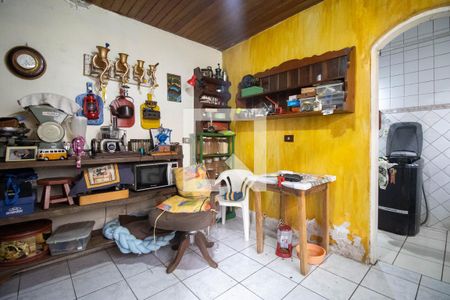 Sala Casa 2 de casa para alugar com 3 quartos, 450m² em Vila das Oliveiras, Taboão da Serra