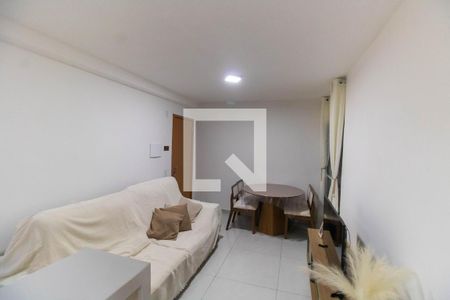 Sala de apartamento para alugar com 2 quartos, 50m² em Tribobó, São Gonçalo