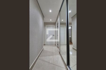 Corredor  de apartamento para alugar com 3 quartos, 112m² em Vila Progresso, Campinas