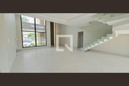 Casa de Condomínio à venda com 4 quartos, 550m² em Lundcéia, Lagoa Santa