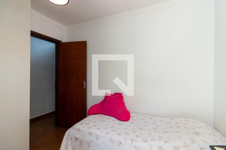 Quarto 3 de casa de condomínio à venda com 3 quartos, 200m² em Conjunto Residencial Santa Terezinha, São Paulo