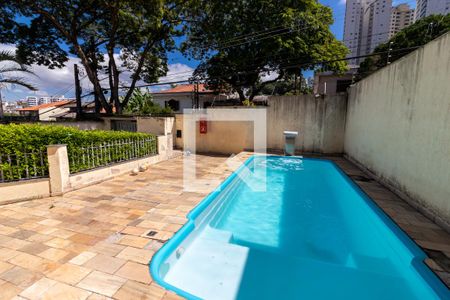 Área comum - Piscina de casa de condomínio à venda com 3 quartos, 200m² em Conjunto Residencial Santa Terezinha, São Paulo