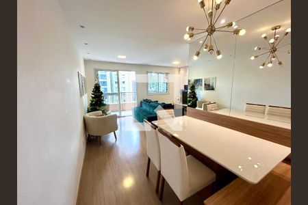 Sala de apartamento à venda com 2 quartos, 75m² em Picanço, Guarulhos