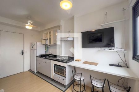 Sala e cozinha de apartamento para alugar com 1 quarto, 30m² em Sé, São Paulo