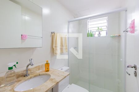 Banheiro de apartamento à venda com 2 quartos, 48m² em Santo Amaro, São Paulo