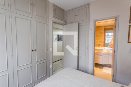 Suíte de apartamento à venda com 3 quartos, 87m² em Funcionários, Belo Horizonte