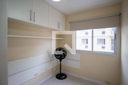 Quarto 1 de apartamento à venda com 3 quartos, 70m² em Irajá, Rio de Janeiro