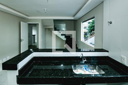 Apartamento à venda com 3 quartos, 201m² em Vila Cloris, Belo Horizonte