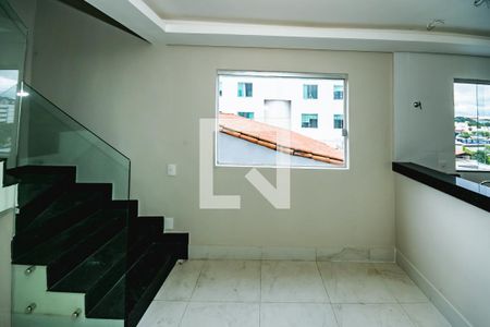 Apartamento à venda com 3 quartos, 201m² em Vila Cloris, Belo Horizonte