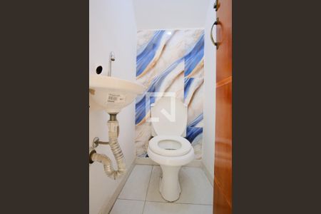 Lavabo de casa de condomínio à venda com 2 quartos, 75m² em Vila Esperança, São Paulo