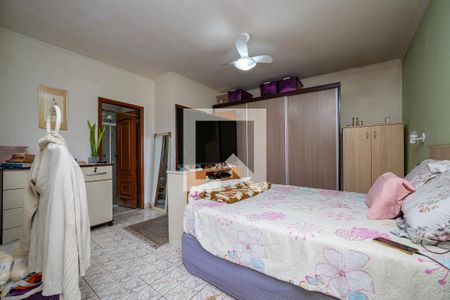 Suíte de casa para alugar com 3 quartos, 200m² em Vila do Encontro, São Paulo