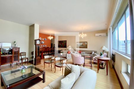 Sala  de apartamento à venda com 3 quartos, 167m² em Copacabana, Rio de Janeiro