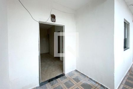 Varanda de kitnet/studio para alugar com 2 quartos, 50m² em Novo Riacho, Contagem