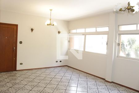 Apartamento para alugar com 3 quartos, 130m² em Santa Cecilia, São Paulo