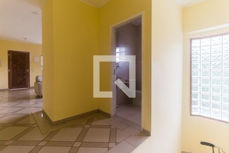 Corredor de casa para alugar com 3 quartos, 115m² em Vila Nova Socorro, Mogi das Cruzes