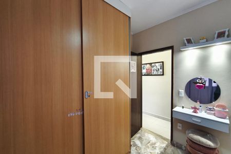 Quarto 2 de casa à venda com 2 quartos, 160m² em Parque Residencial Vila União, Campinas