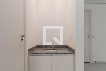 Banheiro de apartamento à venda com 1 quarto, 30m² em Barra Funda, São Paulo